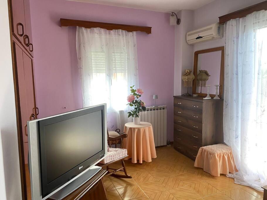 Lydia'S Apartment Ликсури Екстериор снимка