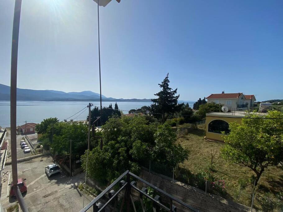 Lydia'S Apartment Ликсури Екстериор снимка