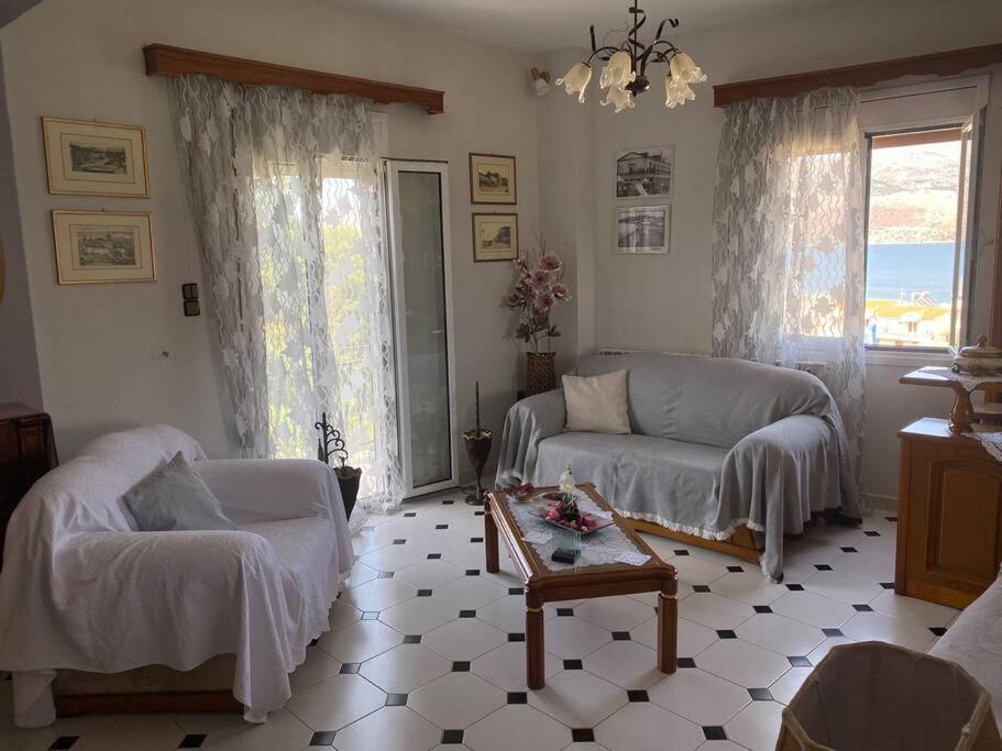 Lydia'S Apartment Ликсури Екстериор снимка